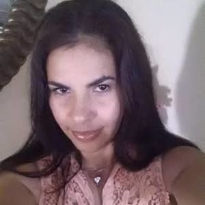 Meet your Posher, Lydia